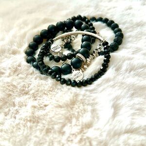 Kinsley Armelle Black Beaded Bracelet Set